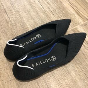 Pointy Toe Black Rothys - Size 7.5
